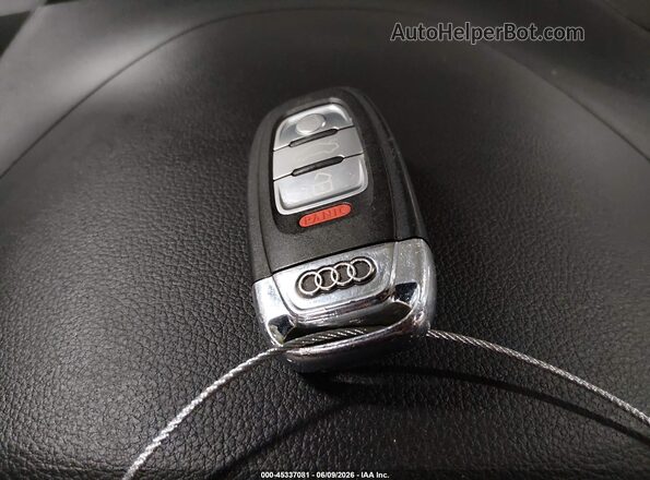 WA1C2AFP9HA066290 2017 AUDI Q5 Dark Blue Dashboard view