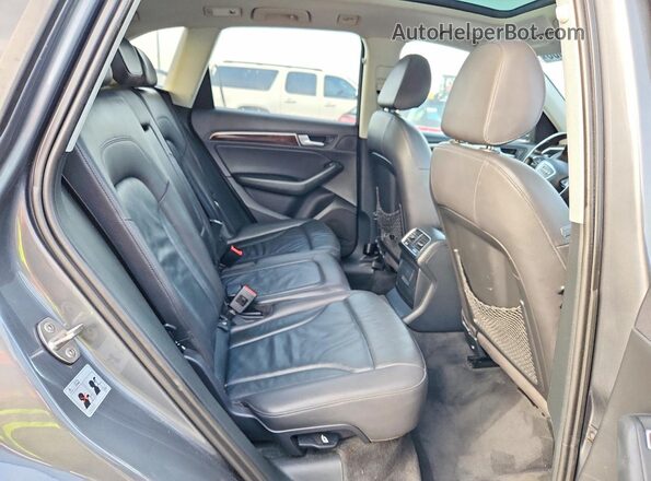 WA1C2AFPXGA002953 2016 AUDI Q5 Gray Rear seats view