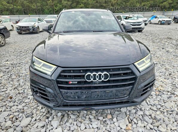 WA1C4AFY0J2087886 2018 AUDI SQ5 Black Widok z przodu