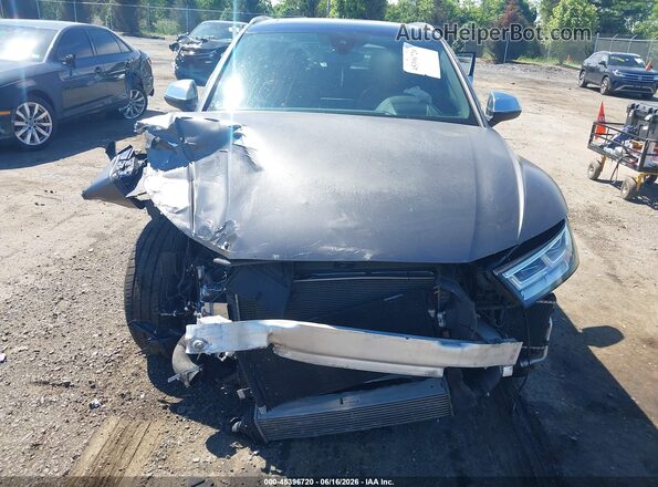 WA1C4AFY0J2223319 2018 AUDI SQ5 Серый Вид задней части салона