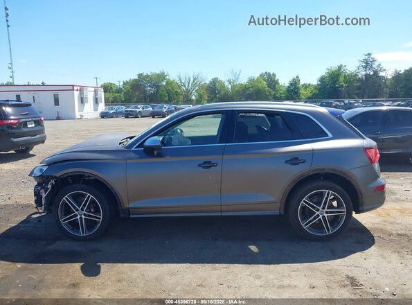 WA1C4AFY0J2223319 2018 AUDI SQ5 Серый 