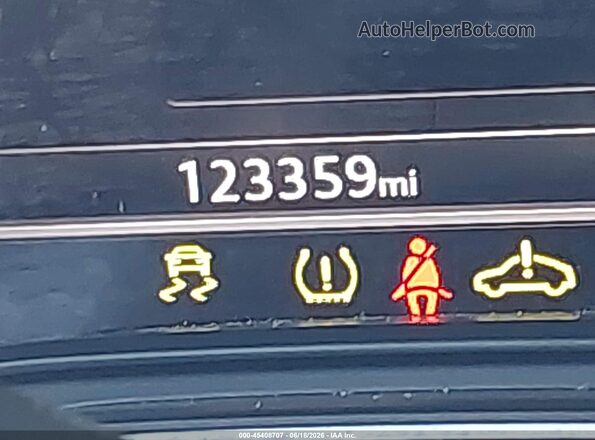 WA1C4AFY4J2053840 2018 AUDI SQ5 Blue 