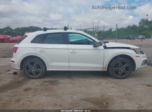 WA1C4AFY7J2119409 2018 AUDI SQ5 Белый Панорамный вид салона 360°