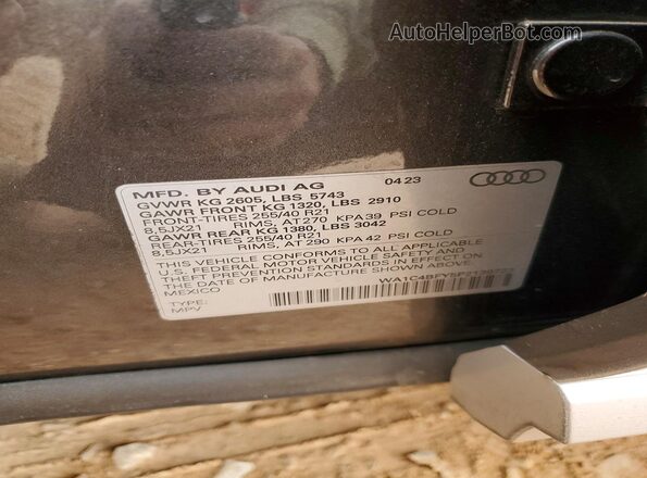 WA1C4BFY5P2139723 2023 AUDI SQ5 Gray Widok naklejki z numerem VIN