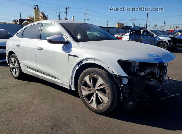 WA1CAAGE9RB022074 2024 AUDI Q8 White წინა მარჯვენა