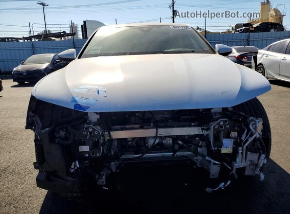 WA1CAAGE9RB022074 2024 AUDI Q8 White წინა ხედი
