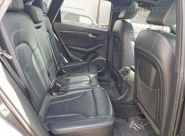 WA1CCAFP4GA005554 2016 AUDI SQ5 Gray Rear interior view