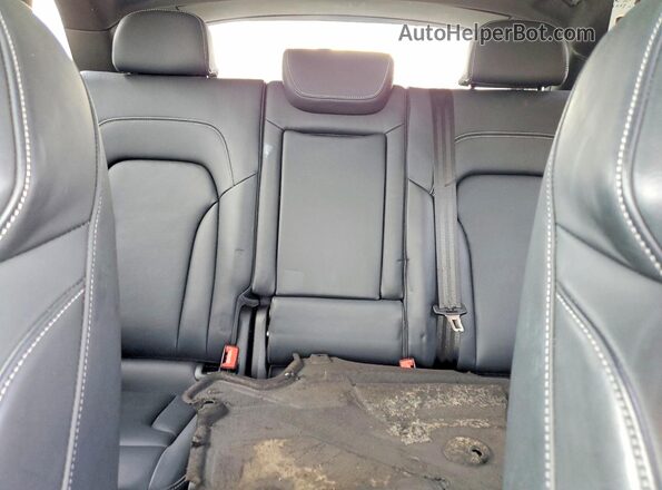 WA1CCAFP5HA002132 2017 AUDI SQ5 Black Rear seats view