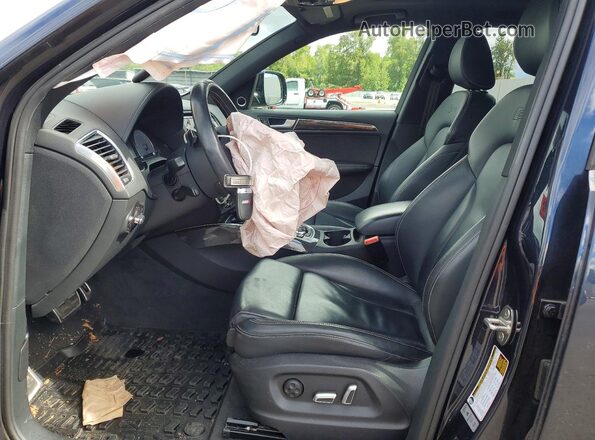 WA1CCAFP5HA002132 2017 AUDI SQ5 Black Front interior view
