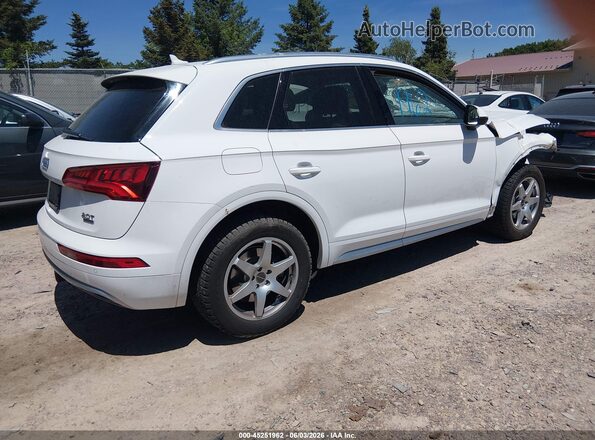 WA1CNAFY1J2087828 2018 AUDI Q5 White Tył prawy