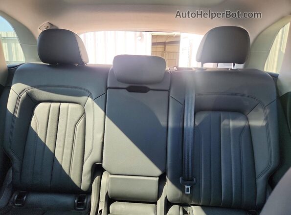 WA1CNAFY4J2132406 2018 AUDI Q5 Black Widok tylnych siedzeń