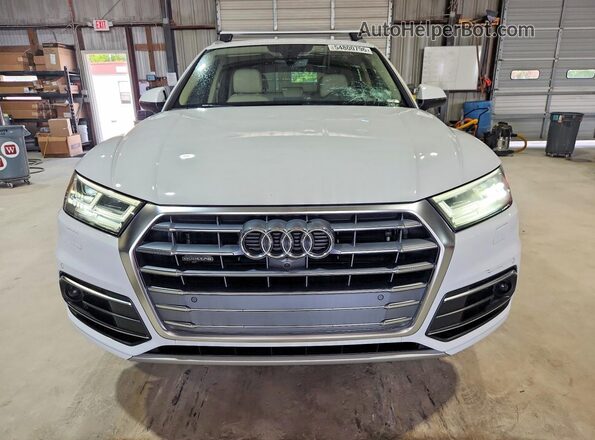 WA1CNAFY4L2094582 2020 AUDI Q5 White Вид спереду