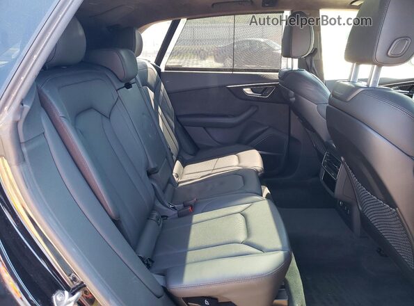 WA1CVAF10KD008626 2019 AUDI Q8 Черный 