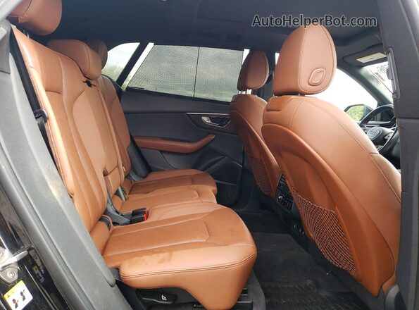 WA1CVAF16KD033708 2019 AUDI Q8 Black 