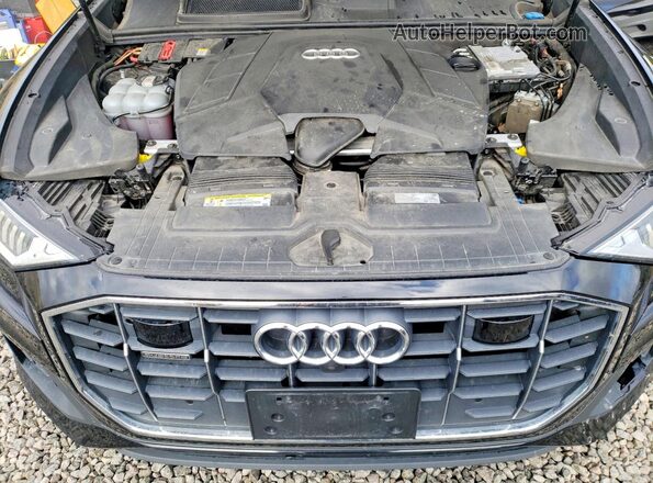 WA1CVAF16KD033708 2019 AUDI Q8 Black 