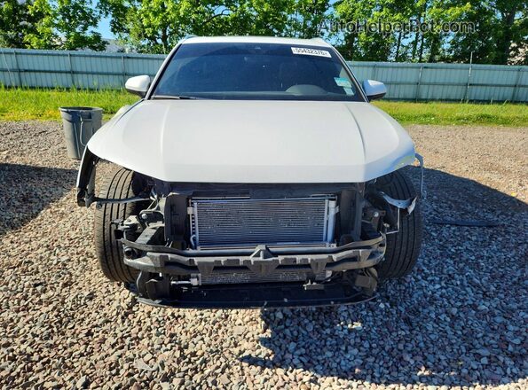 WA1DECF30P1138268 2023 AUDI Q3 White Դիմացի տեսք
