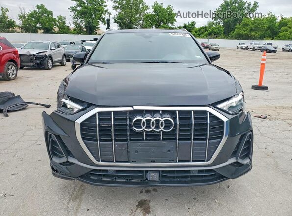 WA1DECF31M1007605 2021 AUDI Q3 Black Widok z przodu