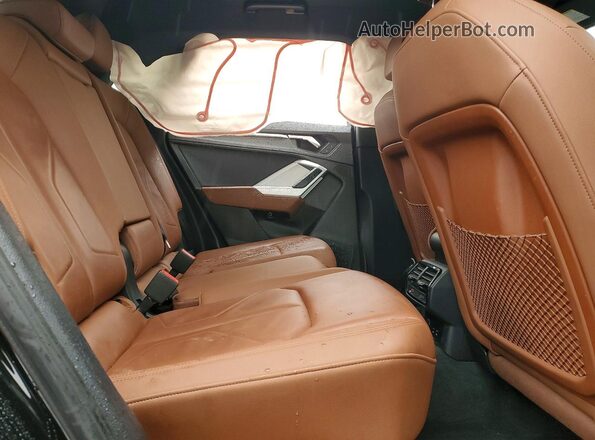 WA1DECF32L1117061 2020 AUDI Q3 Black Rear interior view