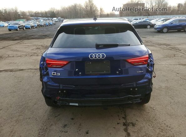 WA1DECF32M1112749 2021 AUDI Q3 Blue Rear view
