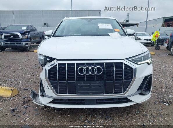 WA1DECF32P1055179 2023 AUDI Q3 White ხელსაწყოთა პანელის ხედი