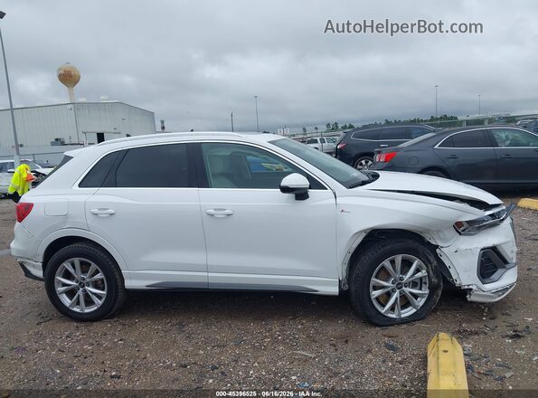 WA1DECF32P1055179 2023 AUDI Q3 White უკანა სალონის ხედი