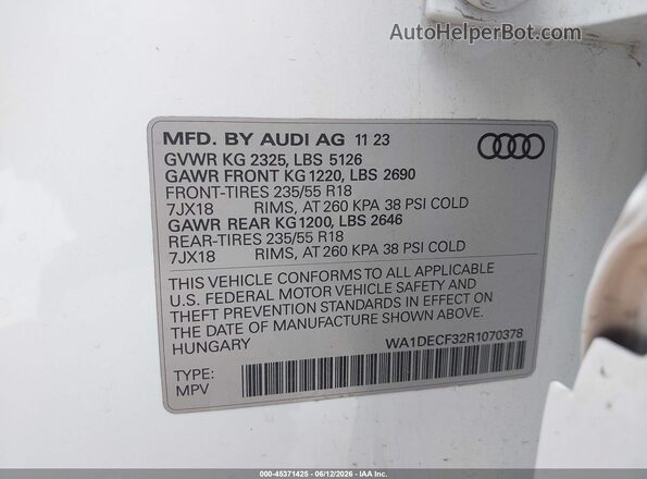 WA1DECF32R1070378 2024 AUDI Q3 White Շարժիչի բաժամունքի տեսք