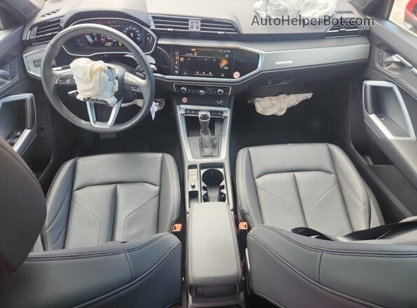 WA1DECF32S1059421 2025 AUDI Q3 Красный 