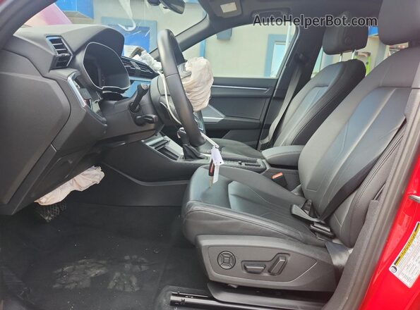 WA1DECF32S1059421 2025 AUDI Q3 Красный 