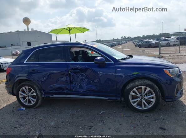 WA1DECF33N1143638 2022 AUDI Q3 Blue Rear interior view