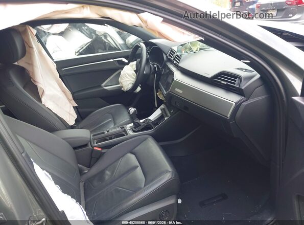 WA1DECF33P1120220 2023 AUDI Q3 Gray Սալոնի դիմացի տեսք