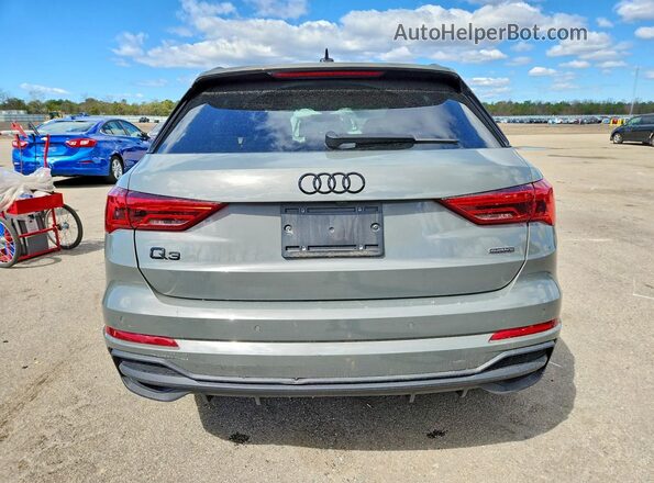 WA1DECF33R1125002 2024 AUDI Q3 Gray 
