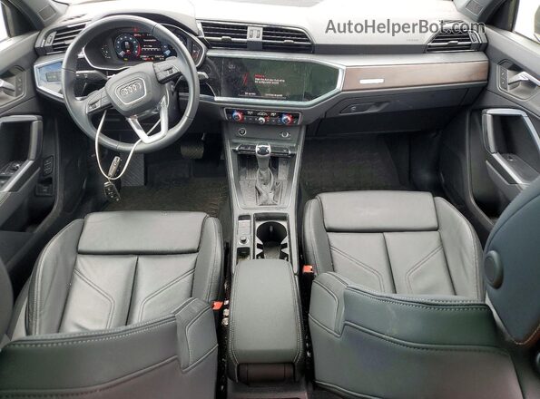 WA1DECF33R1125002 2024 AUDI Q3 Gray 