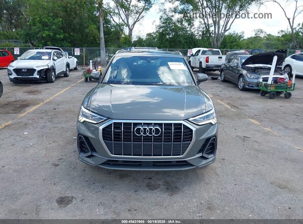 WA1DECF34S1035301 2025 AUDI Q3 Green ხელსაწყოთა პანელის ხედი