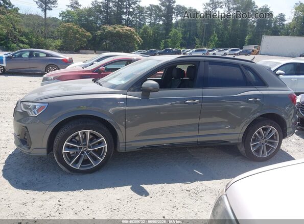 WA1DECF35S1025747 2025 AUDI Q3 Gray Widok wnętrza 360 stopni