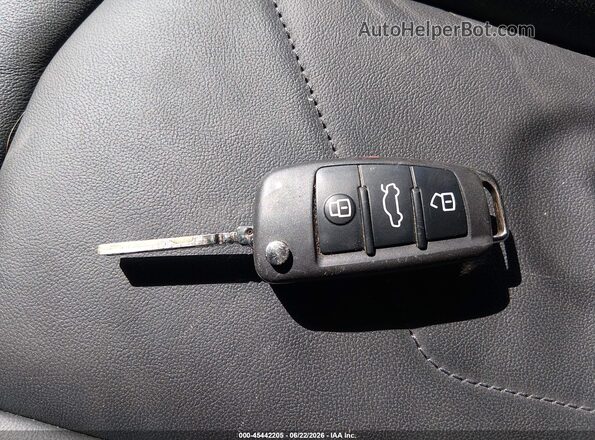 WA1DECF36N1149871 2022 AUDI Q3 Orange Widok deski rozdzielczej
