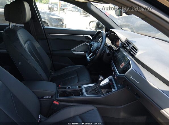 WA1DECF37P1113903 2023 AUDI Q3 Black Սալոնի դիմացի տեսք