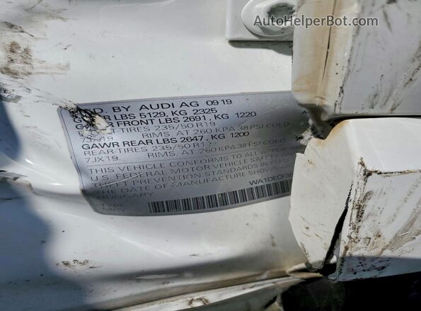 WA1DECF38L1021676 2020 AUDI Q3 White Շարժիչի բաժամունքի տեսք