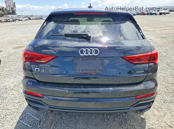 WA1DECF38N1131940 2022 AUDI Q3 Black Widok z tyłu