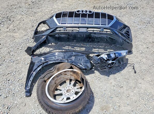 WA1DECF38N1131940 2022 AUDI Q3 Black Widok komory silnika