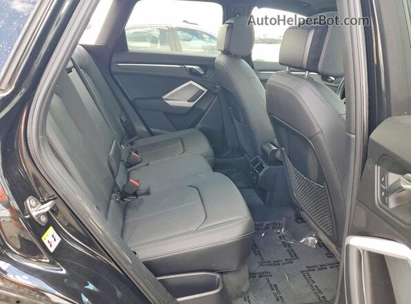 WA1DECF38N1148818 2022 AUDI Q3 Black Հետևի նստատեղերի տեսք