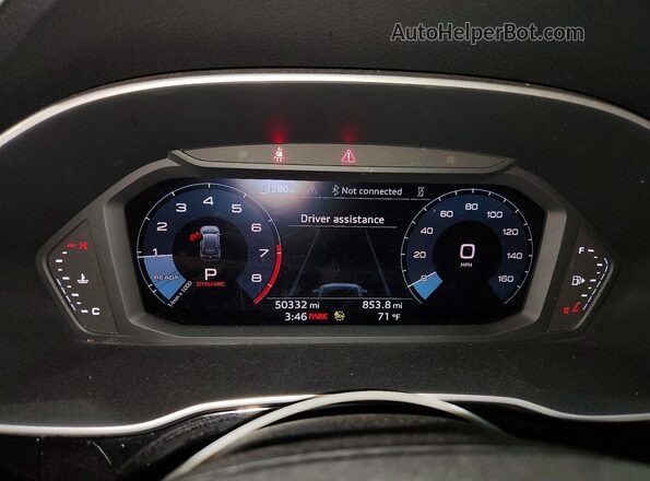 WA1DECF38R1060163 2024 AUDI Q3 Black Instrument cluster view
