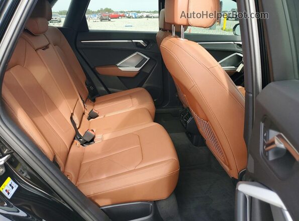 WA1DECF39L1060373 2020 AUDI Q3 Черный 