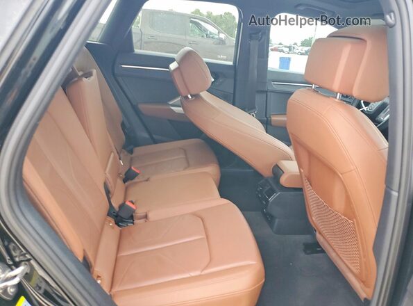 WA1DECF39N1031345 2022 AUDI Q3 Black Rear interior view
