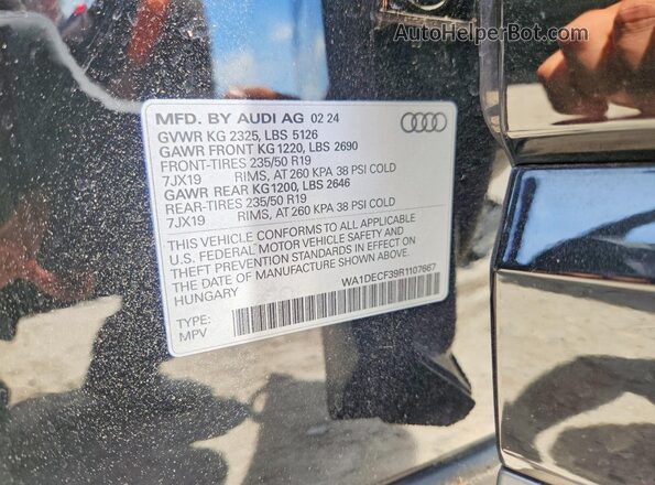 WA1DECF39R1107667 2024 AUDI Q3 Black VIN կոդի պիտակի տեսք