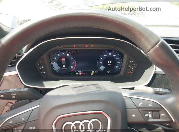 WA1DECF3XM1035967 2021 AUDI Q3 Черный Вид задних сидений