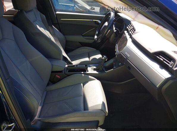 WA1DECF3XM1135874 2021 AUDI Q3 Blue Սալոնի դիմացի տեսք