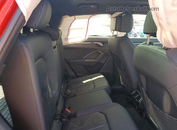 WA1DECF3XR1049682 2024 AUDI Q3 Красный 