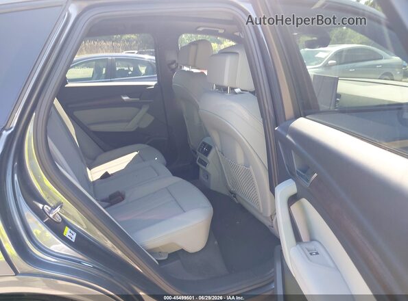 WA1E2AFY1R2139567 2024 AUDI Q5 Gray Вид наклейки з VIN-кодом