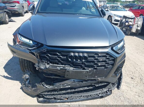 WA1E2AFY1R2139567 2024 AUDI Q5 Gray Вид спереду