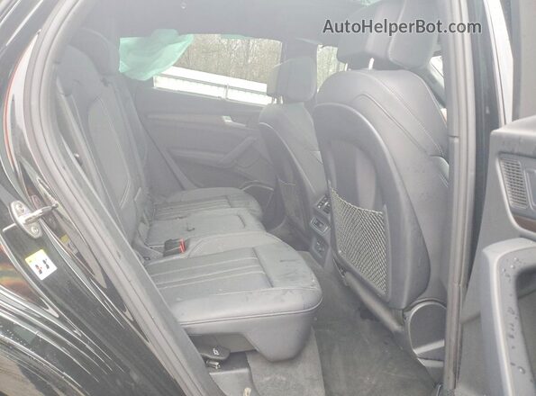 WA1E2AFY2R2121854 2024 AUDI Q5 Black Вид задньої частини салону